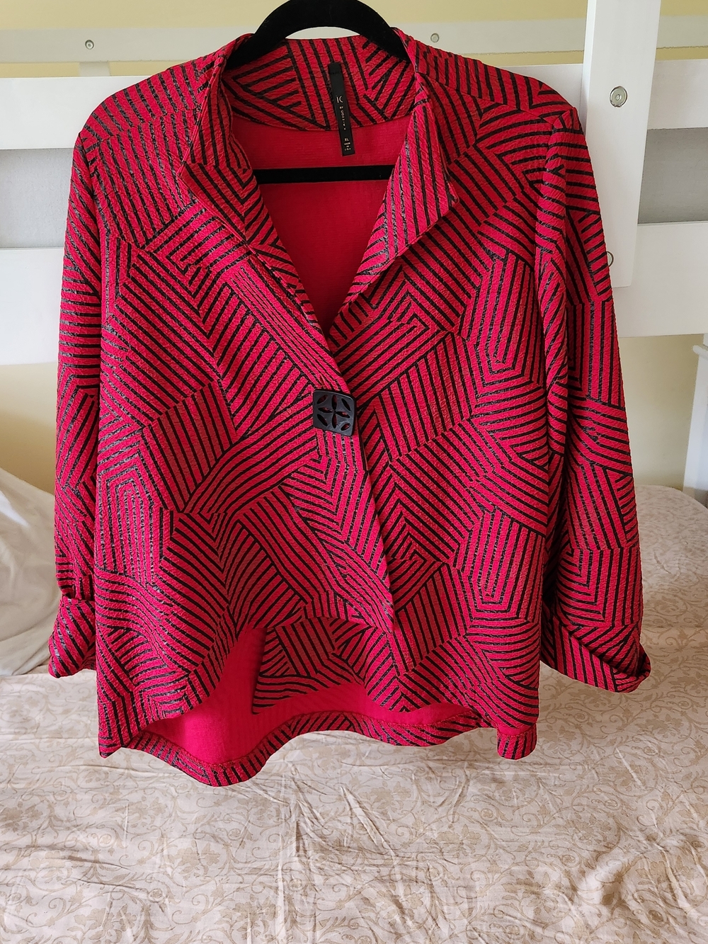 IC By Connie K LagenLook Tunic Jacket Red Blk Art To Wear Asymmetrical Boho XL